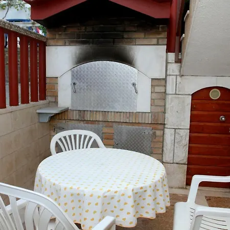 Raos Iva Apartment Trogir Exterior photo