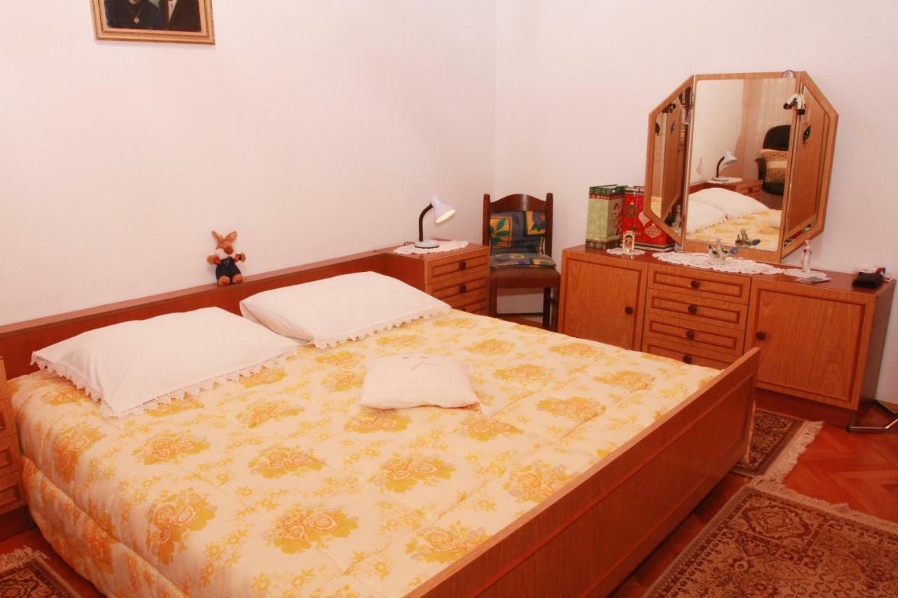 Raos Iva Apartment